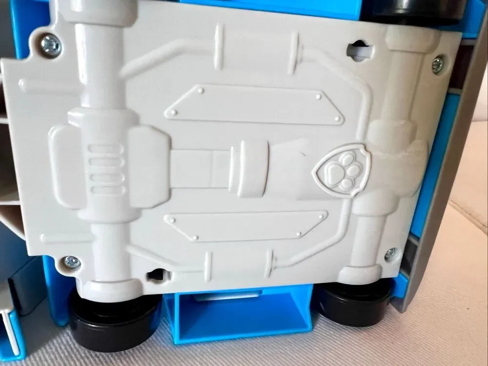 PAW Patrol PAW Patroller Transforming Toy Rescue Truck with Pup Figure Marshall